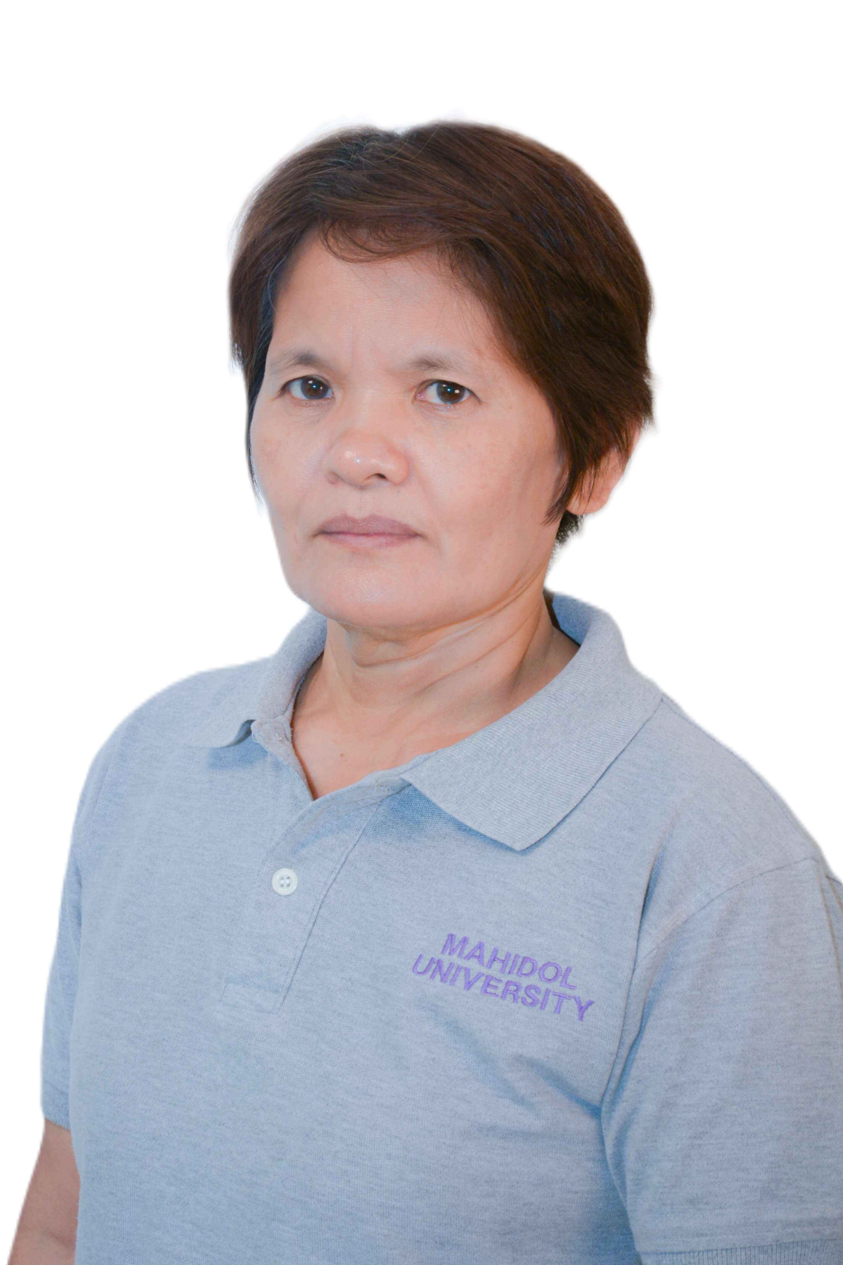 นางประทุม เยเสริม